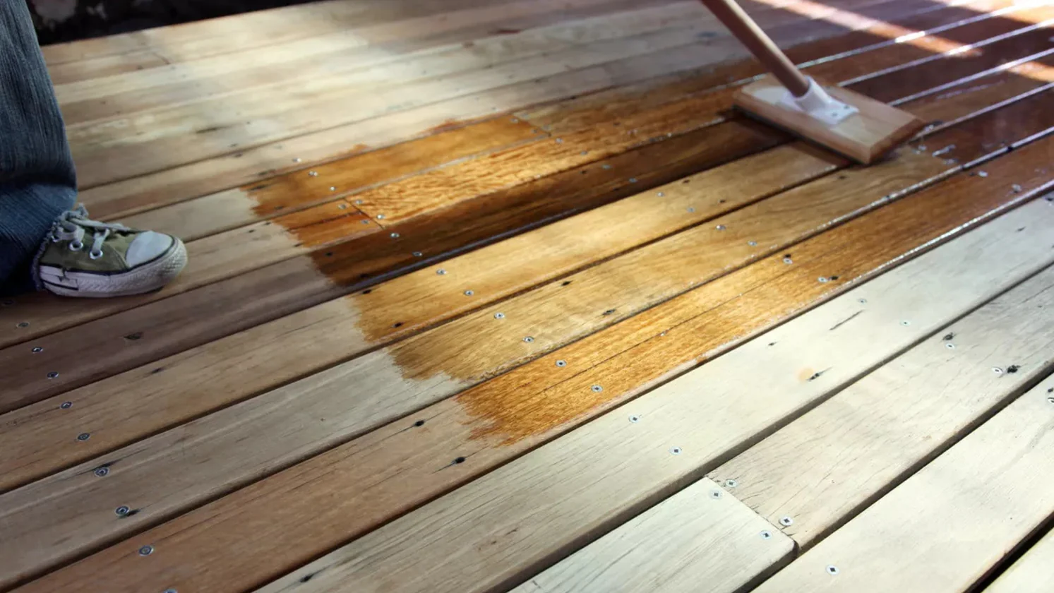 How Long Does Decking Oil Last: All You Need to Know
